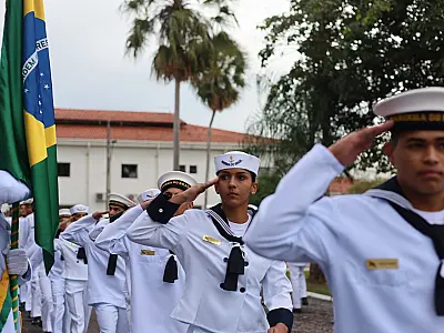 Marinha forma primeiras recrutas mulheres no 6º Distrito Naval