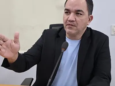 Marcelo cobra recuperação de vias em dois bairros de Corumbá