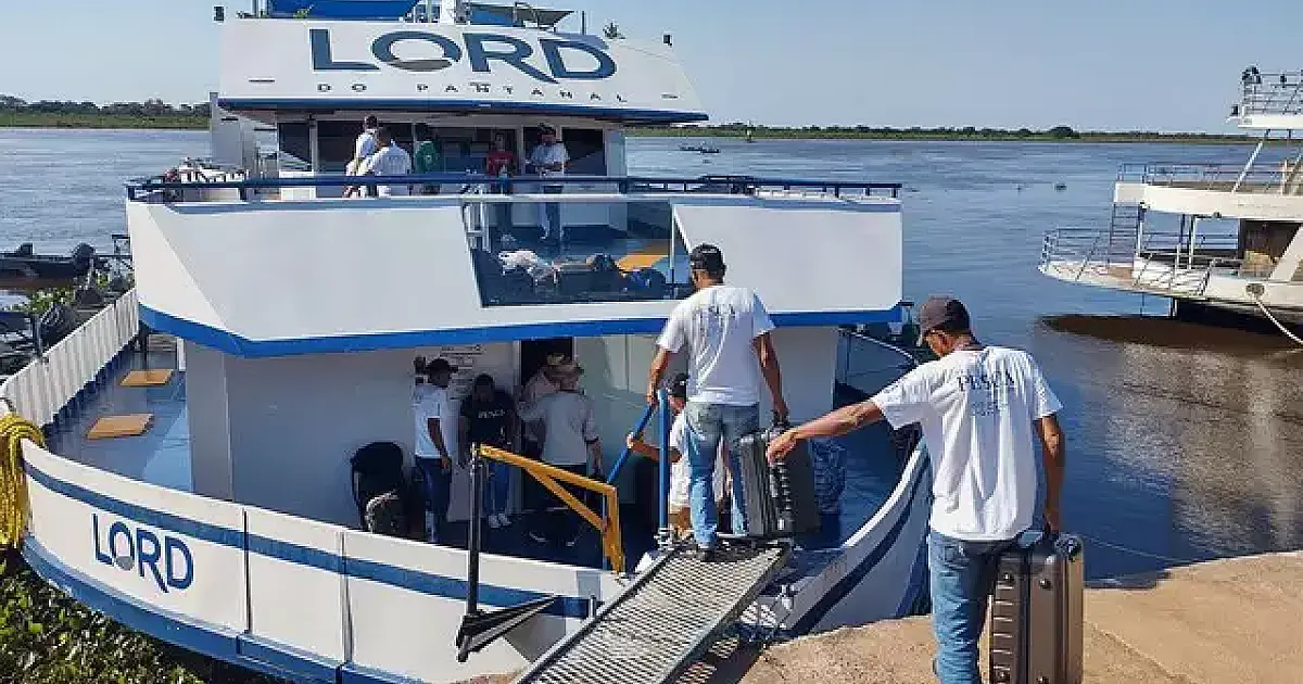 Receita impõe novas exigências para abastecer barcos em Corumbá