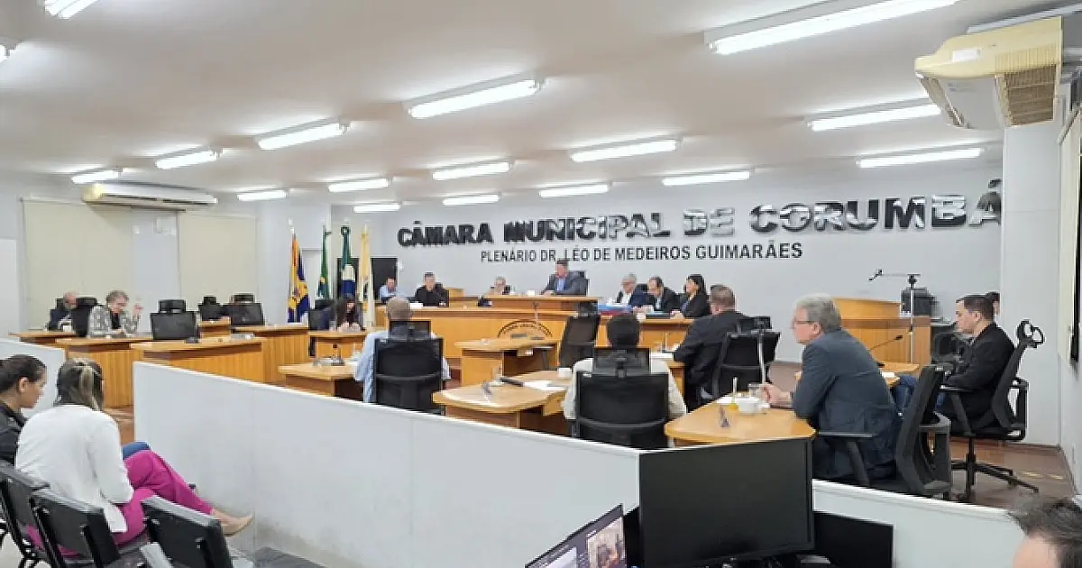 Câmara derruba dois vetos totais do Executivo sobre transporte e vagas de trabalho