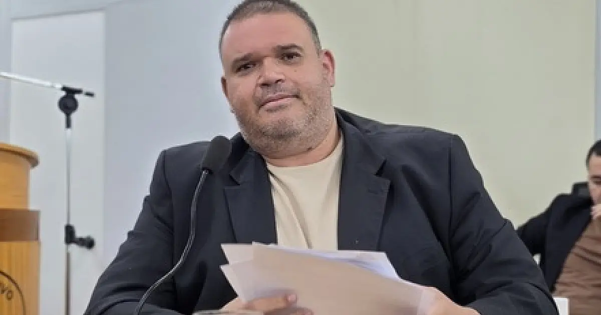 Jovan busca informações sobre políticas públicas para o esporte inclusivo
