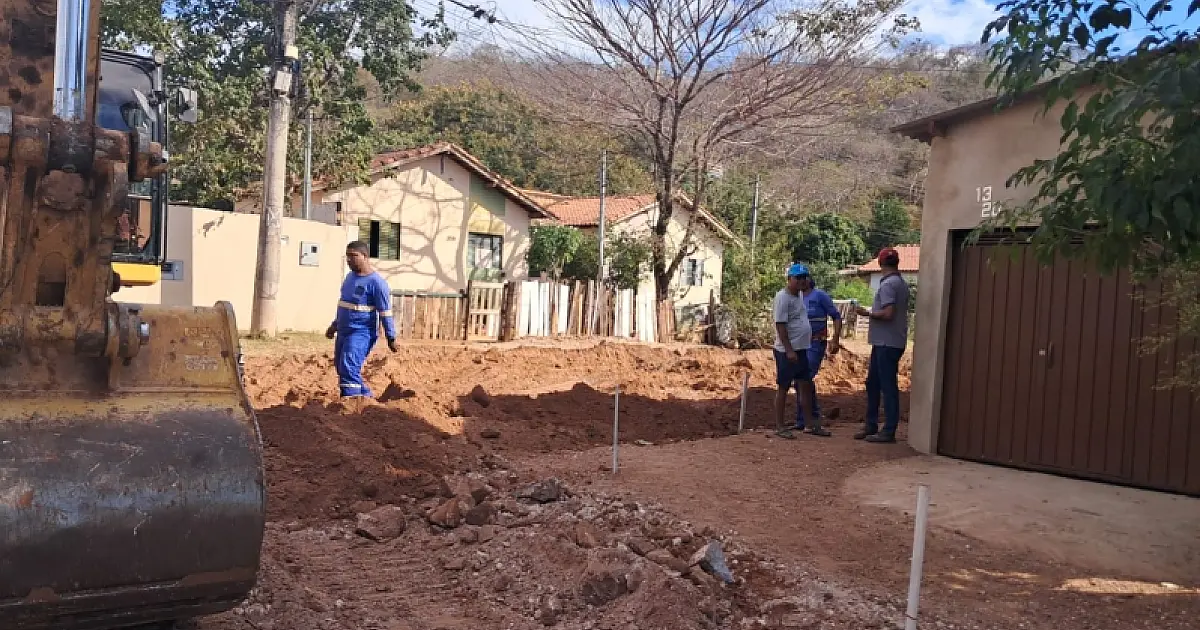 Obras de pavimentação suspendem temporariamente feira livre no bairro Nova Aliança em Ladário