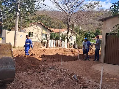 Obras de pavimentação suspendem temporariamente feira livre no bairro Nova Aliança em Ladário