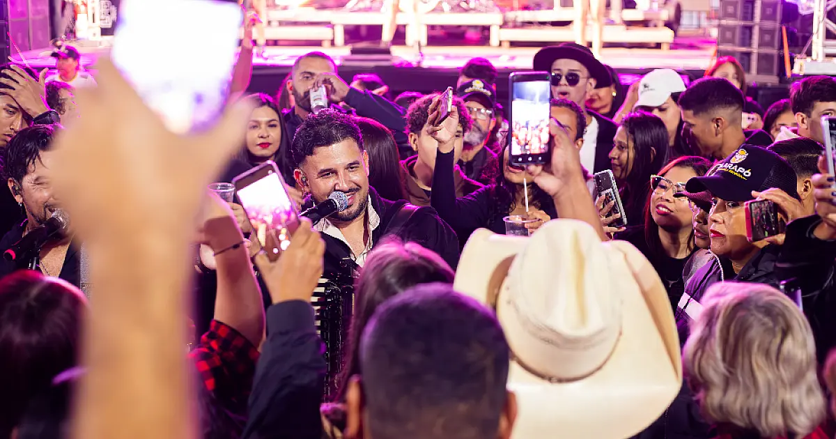 Leandro e Galeano celebram carinho dos fãs após show "surreal" no São João de Corumbá