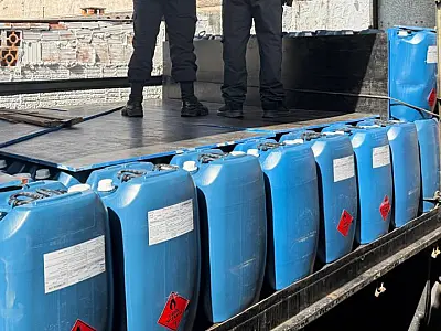 Apreensão de insumo na fronteira barra produção de 22 toneladas de cocaína pura