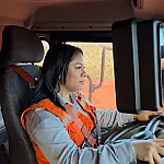 Elas no comando: A ascensão feminina no maquinário pesado da mineração