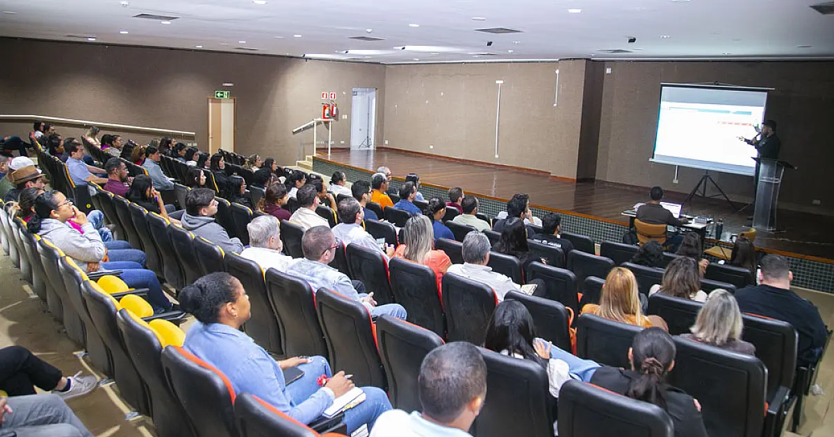 Prefeitura realiza treinamento de plataforma digital para prestação de contas das OSCIPs