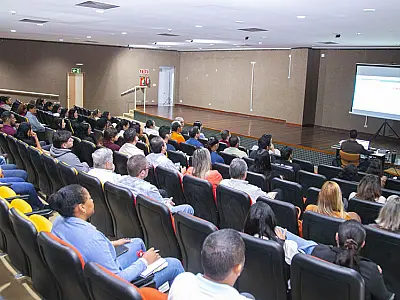 Prefeitura realiza treinamento de plataforma digital para prestação de contas das OSCIPs
