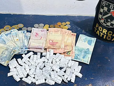 Força Tática fecha 'boca de fumo' e prende homem com tornozeleira eletrônica