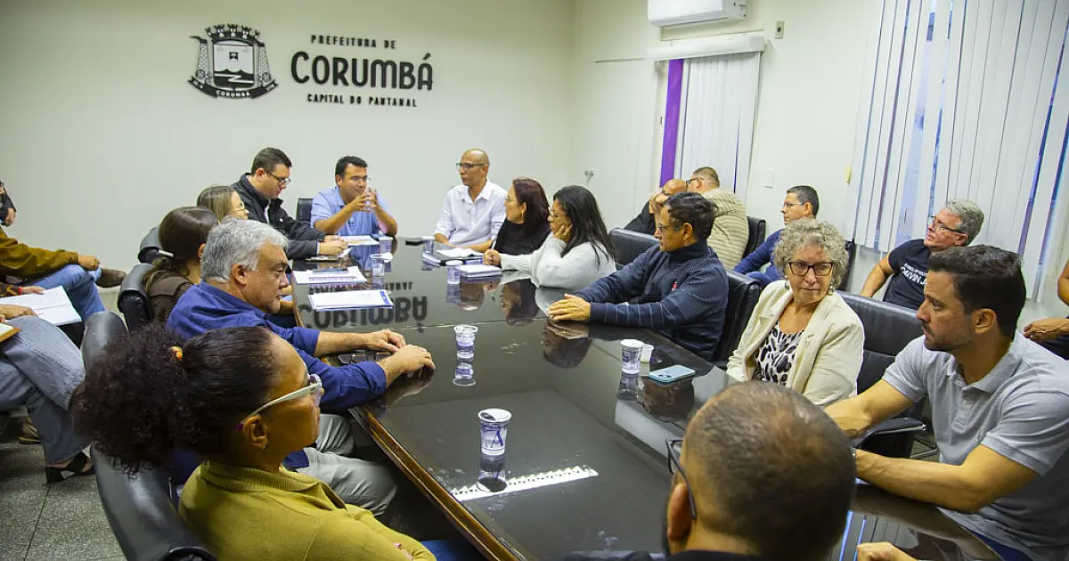 Prefeito sanciona lei que regulamenta recesso para técnicos da Educação