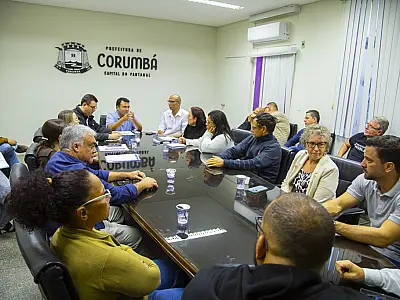Prefeito sanciona lei que regulamenta recesso para técnicos da Educação