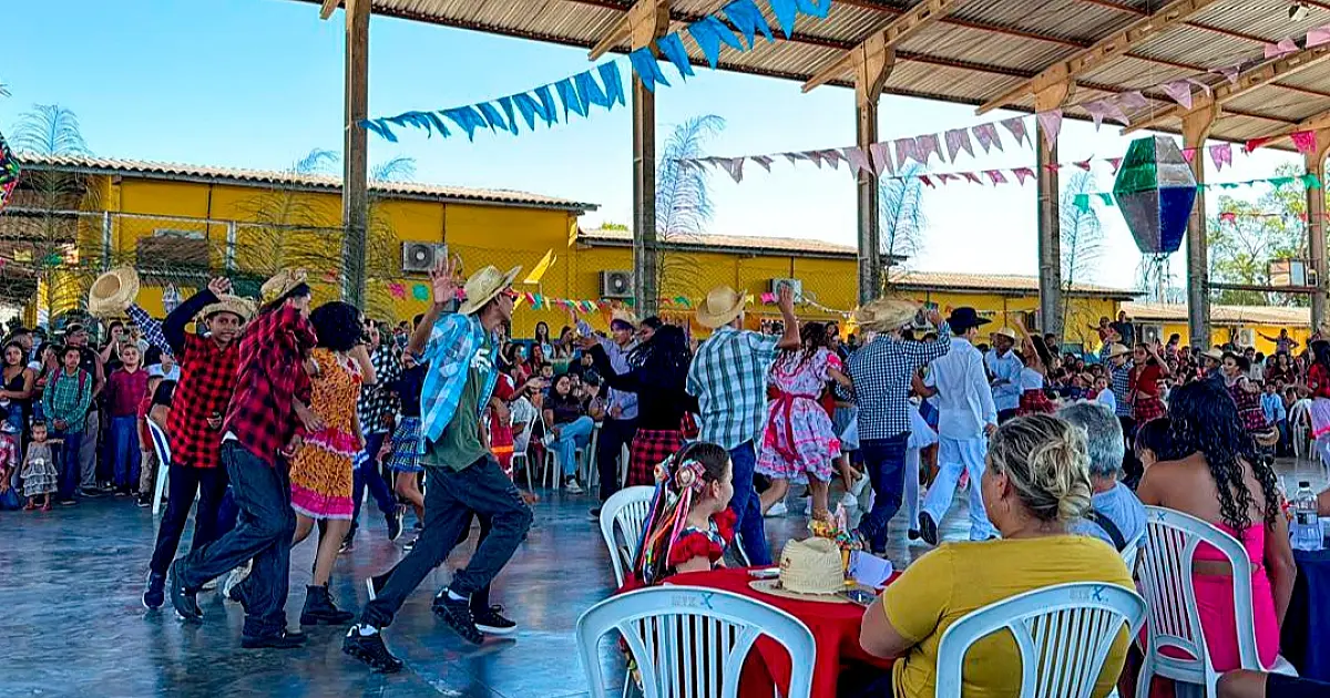 Escolas da REME promovem festas julinas em diversos bairros de Corumbá