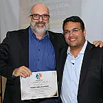 Conferência reconhece personalidades que fortaleceram o SUS na região