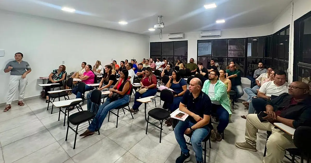 Corumbá atualiza equipes sobre casos de SRAG