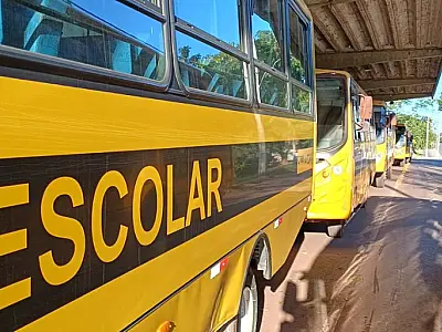 Frota de transporte escolar de Corumbá passa por vistoria semestral