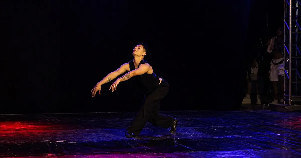 Bailarino de Corumbá viaja para o Festival de Dança de Joinville