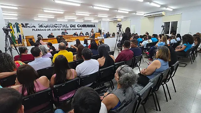Escolas de Corumbá com melhores notas no IDEB recebem homenagem na Câmara