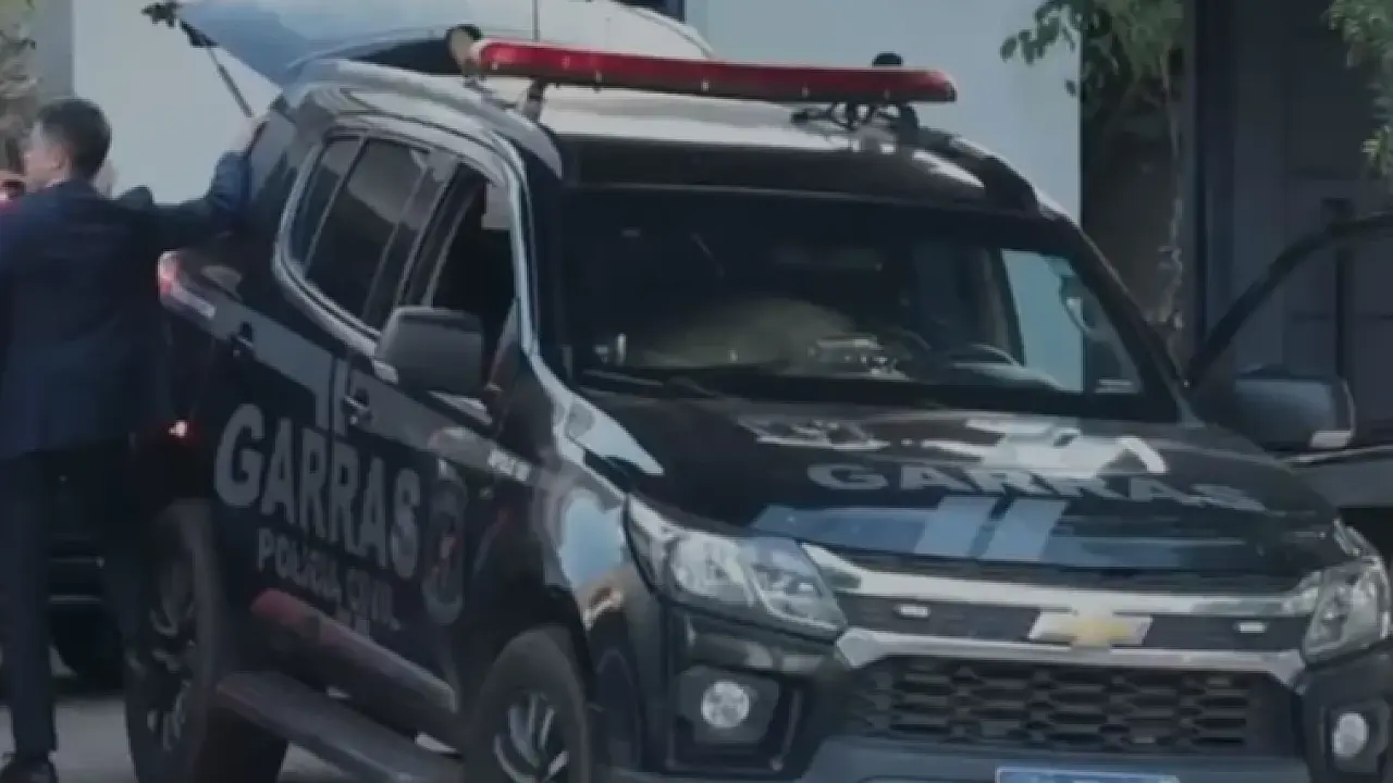 Irmãos Razuk são presos e têm R$ 10 milhões em carros apreendidos pela Civil