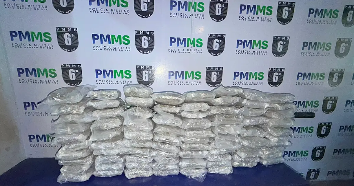 PM apreende 45 kg de skunk e prende homem na BR-262 em Corumbá