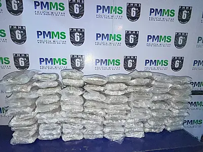 PM apreende 45 kg de skunk e prende homem na BR-262 em Corumbá
