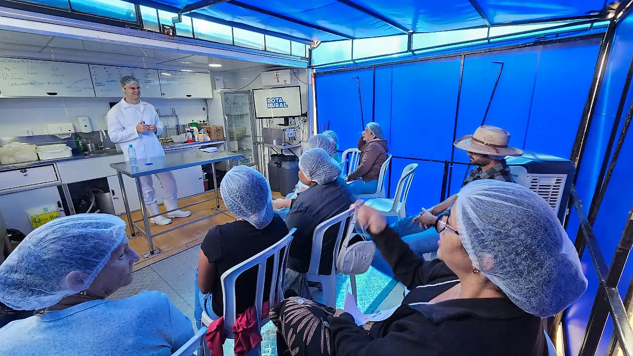 Produtores de Ladário aprendem novas formas de transformar produção em renda