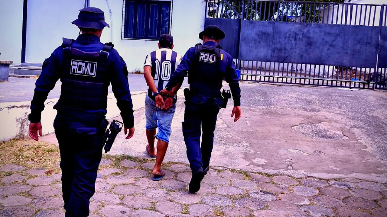 Homem é preso por agredir esposa e tem duas armas apreendidas em Corumbá