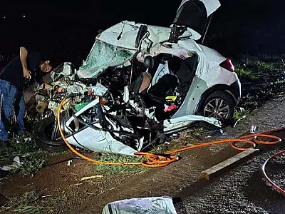 Acidente na BR-267 matou piloto de avião agrícola e adolescente de 13 anos