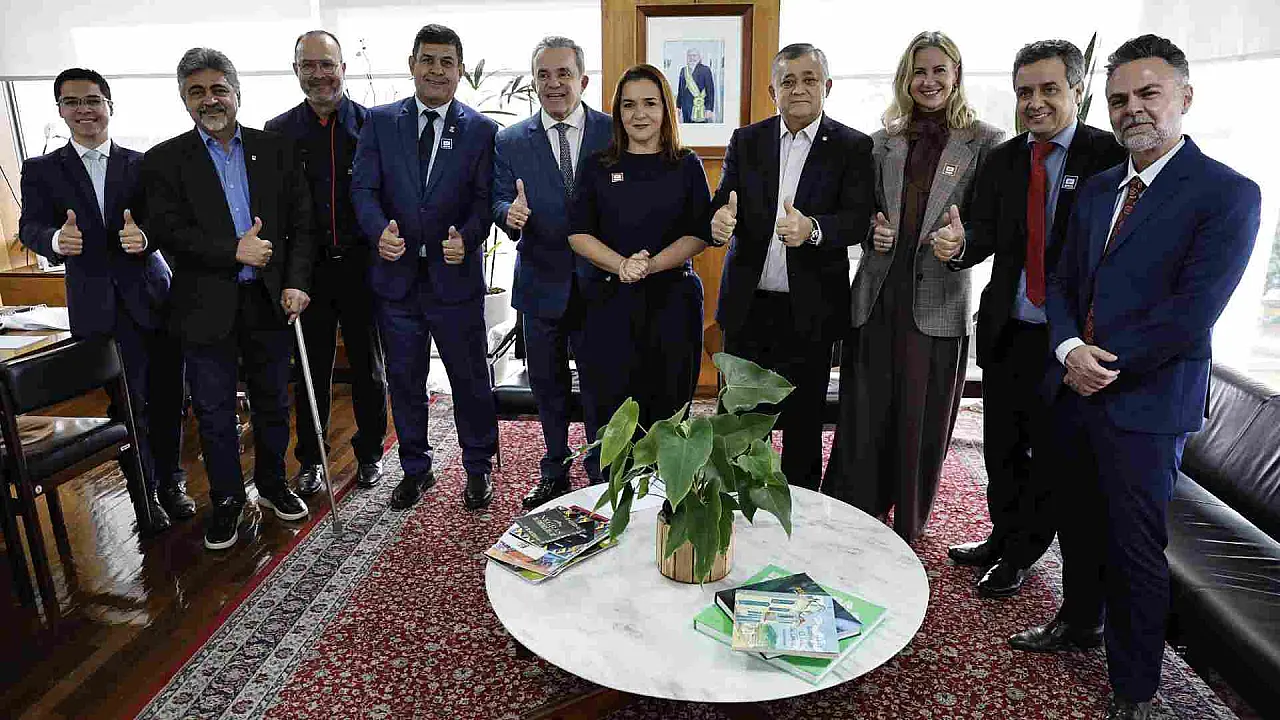Vendaval deixa prejuízo de até R$ 40 milhões e recuperação pode levar meses em Campo Grande