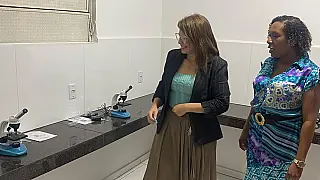 Escola Farol do Norte inaugura laboratório de ciências inédito na rede de Ladário