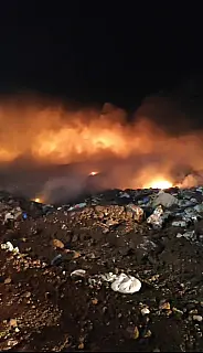 Incêndio de grandes proporções atinge aterro sanitário de Corumbá
