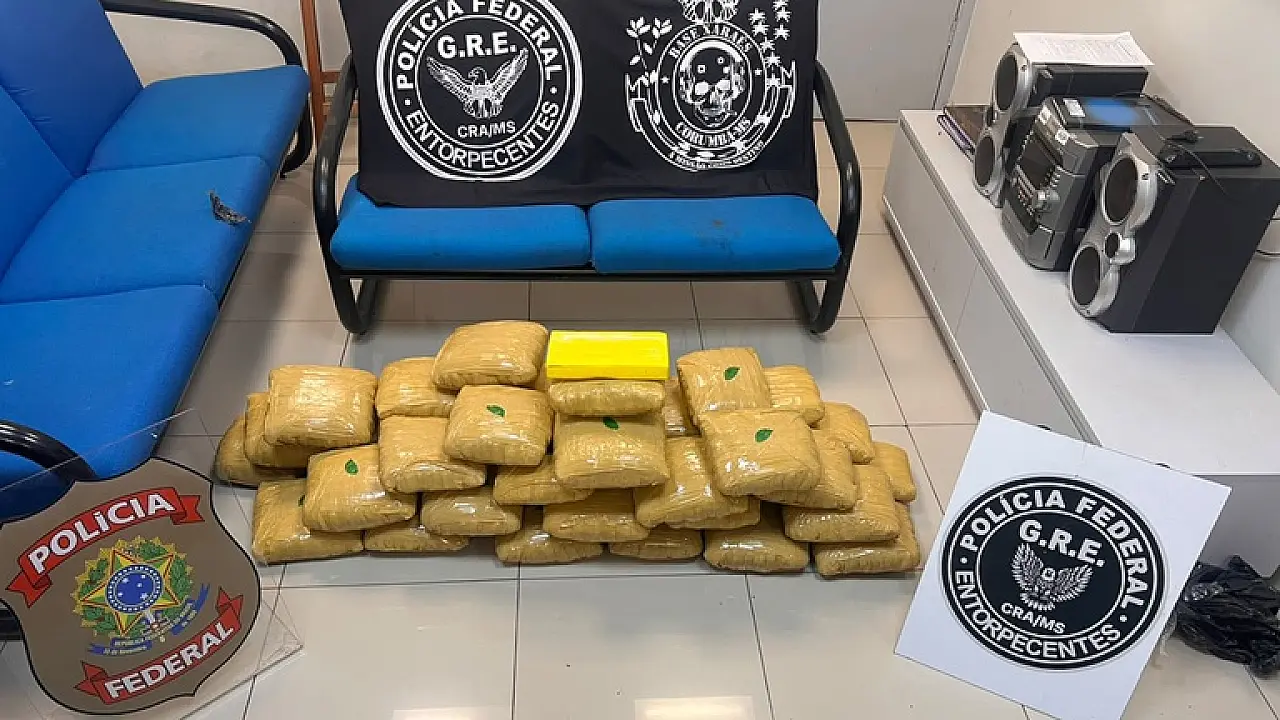 PF apreende 43 quilos de drogas e prende três em flagrante em Corumbá