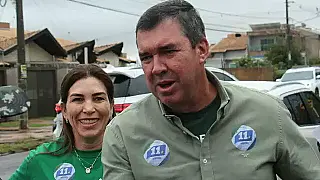 Eduardo Riedel é reeleito governador de Mato Grosso do Sul