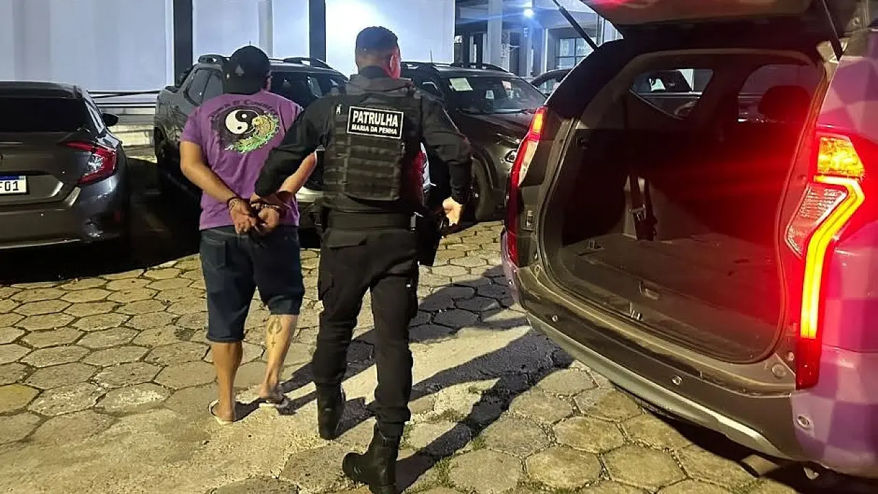 Homem é preso após invadir a casa da ex e fazer ameaça de morte