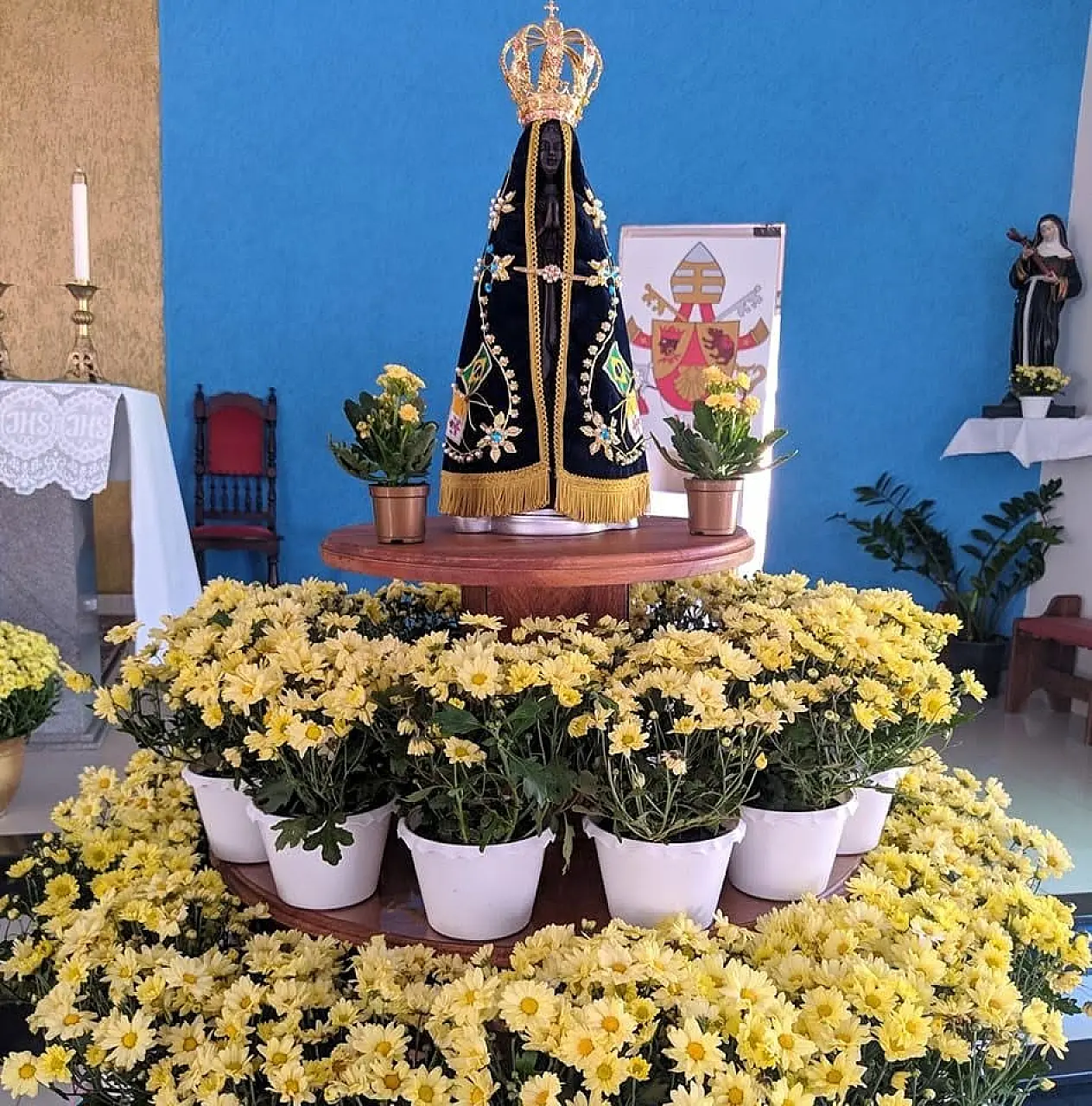 Corumbá celebra Nossa Senhora Aparecida com missas, carreata, procissão e shows