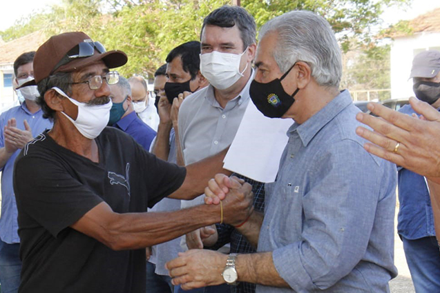 Azambuja lembrou que tudo teve inicio com o recebimento de uma carta escrita por José Domingos, morador de Porto Esperança.