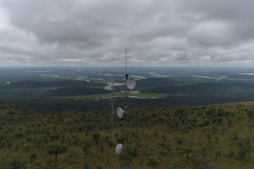 Parceria com o ICMBio garantiu a instalação de torres com câmeras de monitoramento na Serra do Amolar.